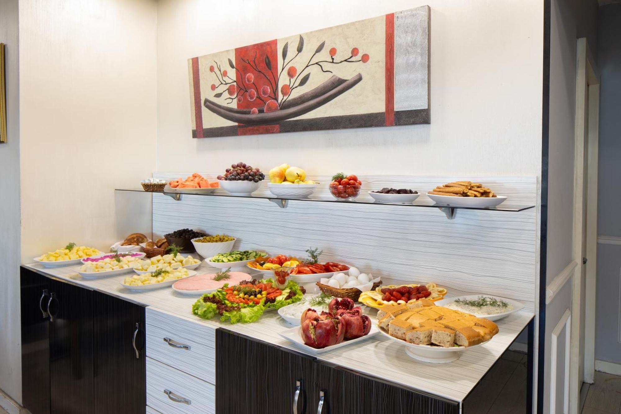 Family Time Suites Hotel Istanbul Eksteriør billede